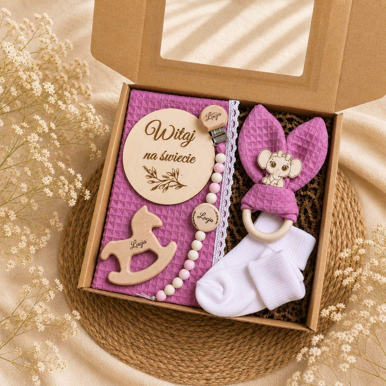 Najlepszy Gift Box na Baby Shower - Drewniany Gryzak i Zawieszka do Smoczka